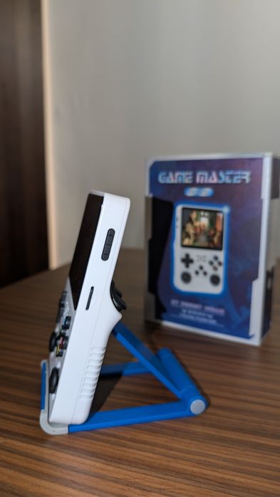 Consola retro da Game Master R36S
