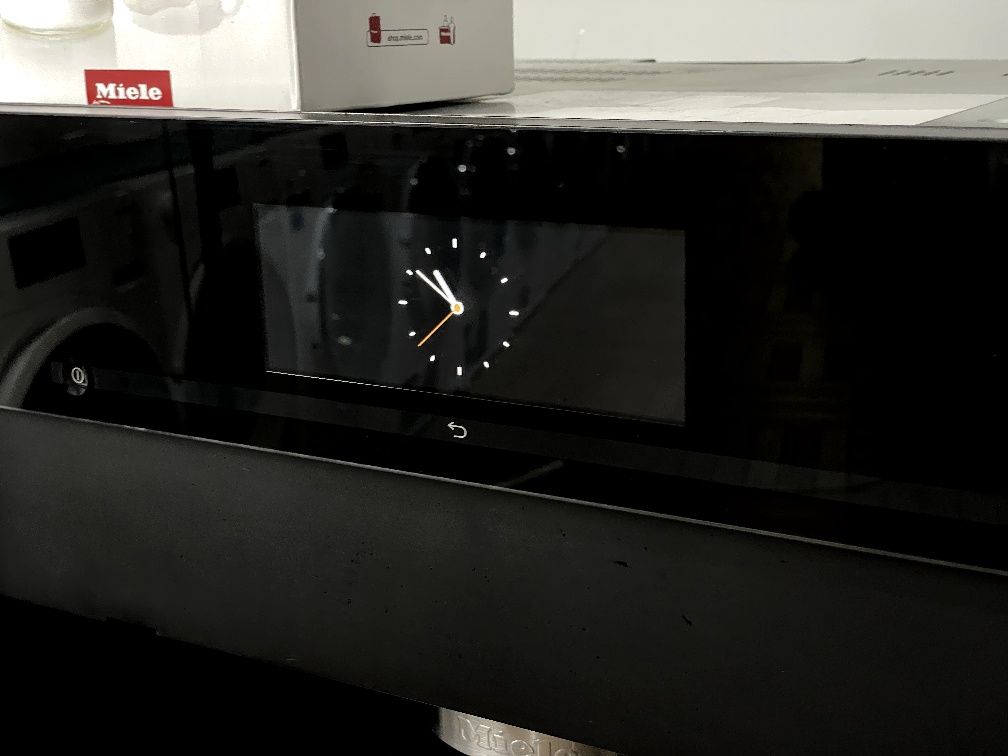 Комплект: Духовка з СВЧ + Кавомашина Miele Чорний Обсидіан CVA 6805