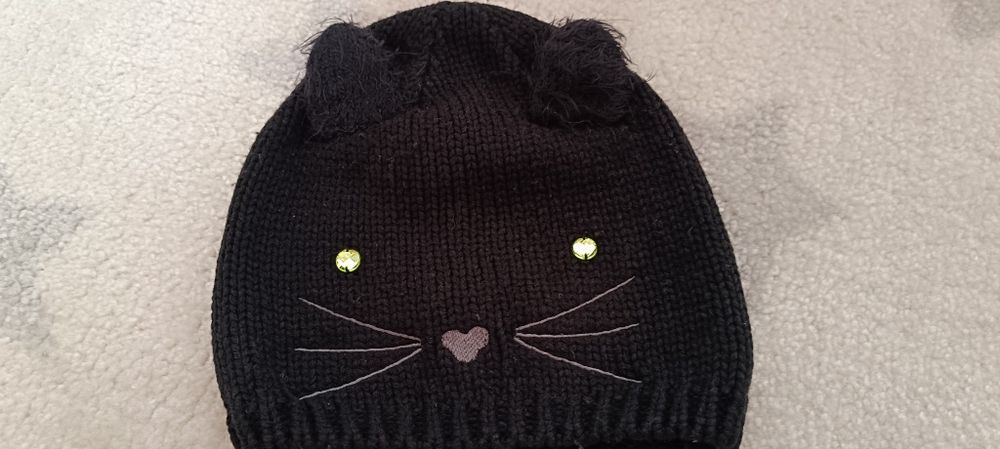 Czapka czarna kotek H&M, akryl, rozmiar uniwersalny