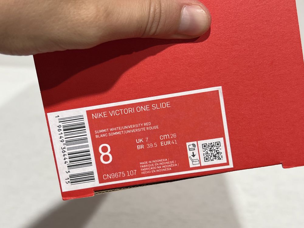 Тапочки Nike Victori One Slid CN9675-107