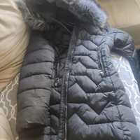 Puchowa taliowana kurtka płaszcz zimowy
