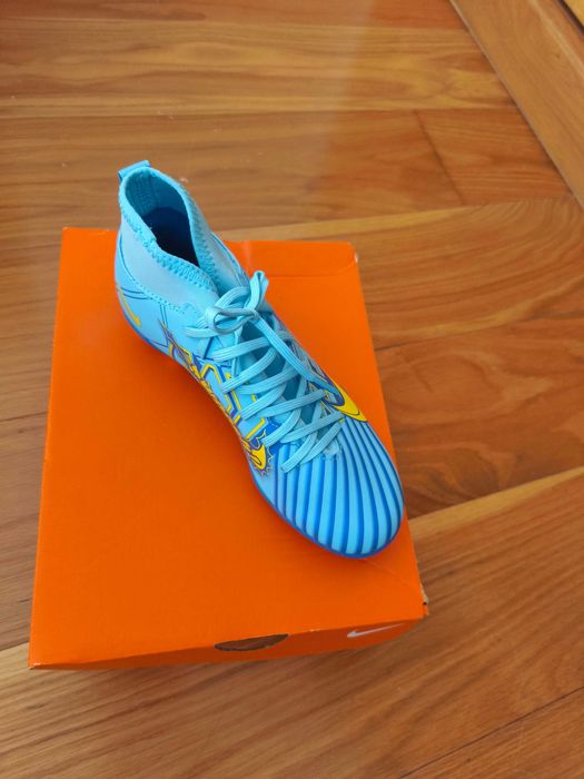 Chuteiras Nike pines junior