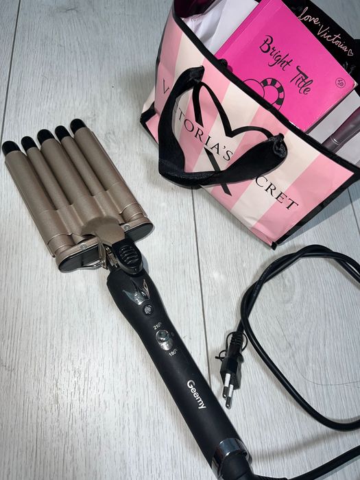 Плойка для хвилястих волос