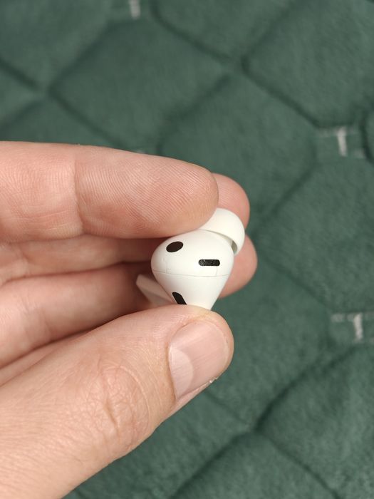Навушники Samsung Galaxy Buds 3 Pro •