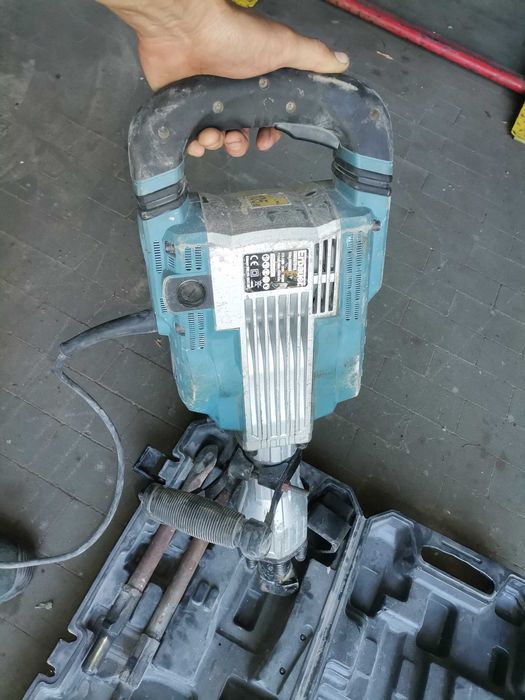 Młot wyburzeniowy Erbauer ERB567DRH 1750w +dłuta +oryginalna walizka