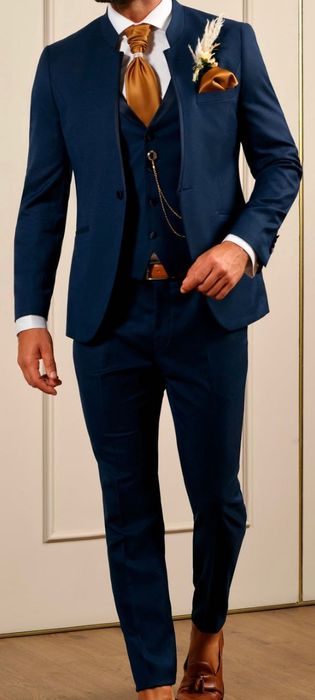 Fato NOVO homem.