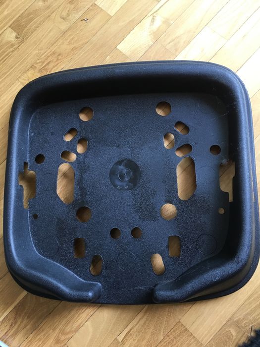 Plastikowa podstawa pod siedzisko krzesła