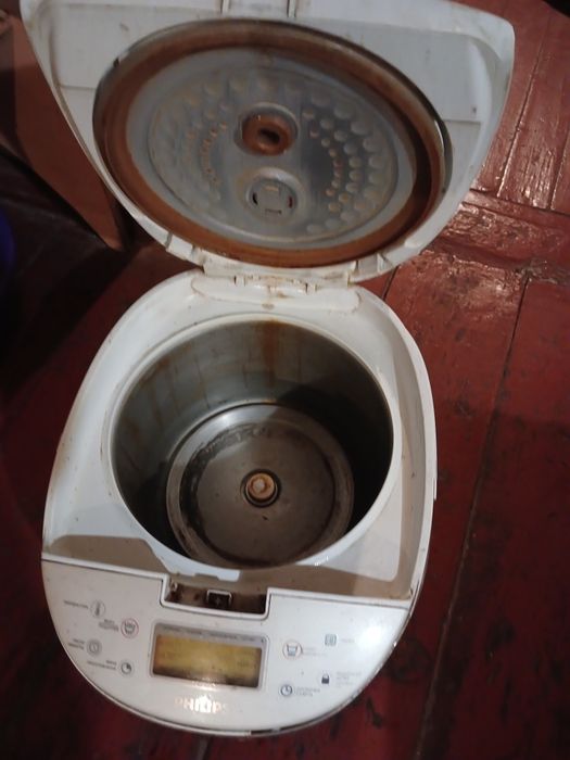 Мультиварка PHILIPS HD3077/40