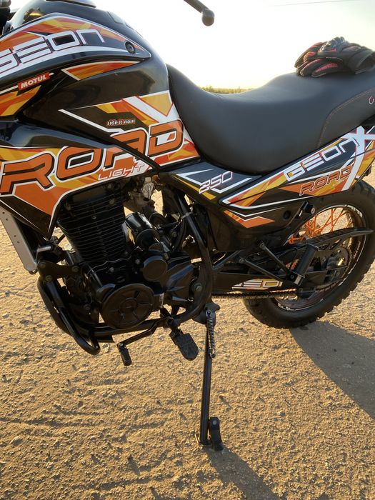 Geon X-road 250 light