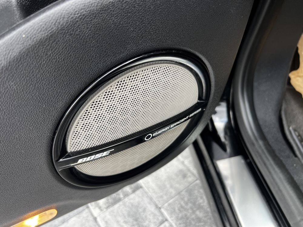 Renault Grand Scenic Bose из Швейцарии