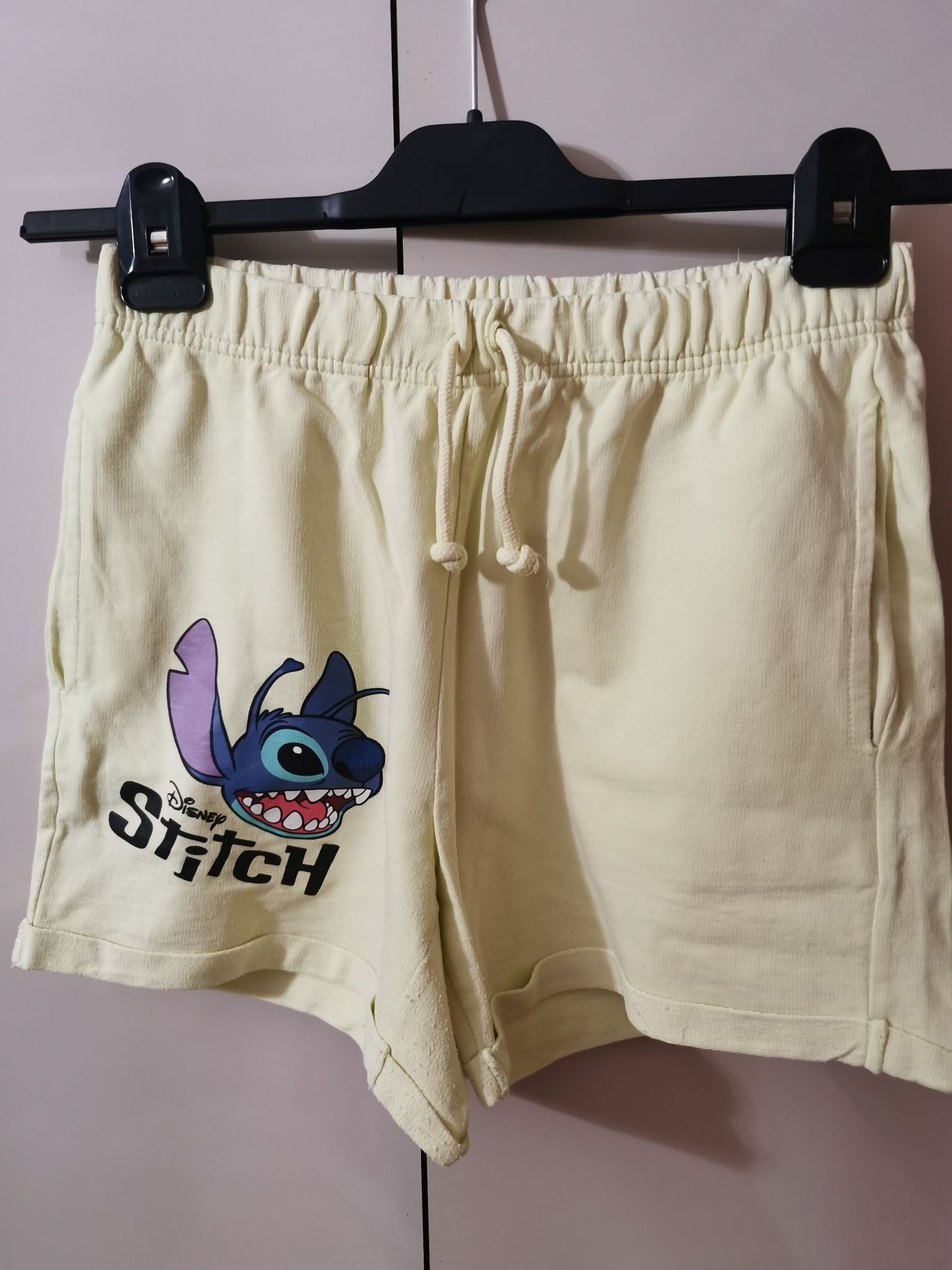 Spodenki krótkie materiałowe 170 Stitch Pepco dziewczynka żółte