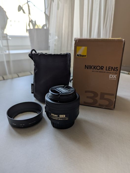 Nikon D5100 + nikkor 50mm 1.8, 35mm 1.8, 18–105mm + аксесуари