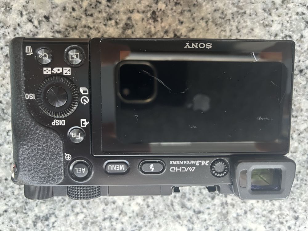 Sony a6000 + Objetiva 16-50mm f3.5-5.6 OSS
