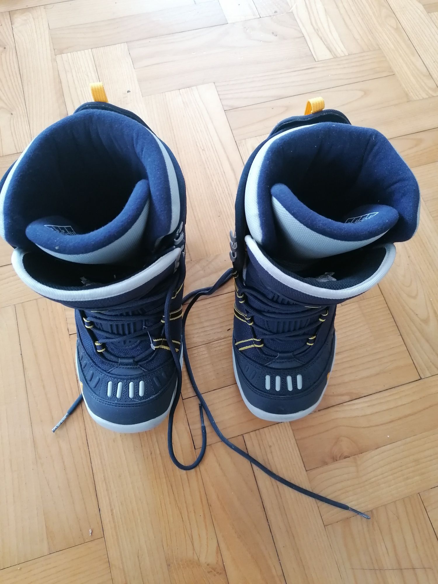 Nowe buty snowboardowe 39 airwalk