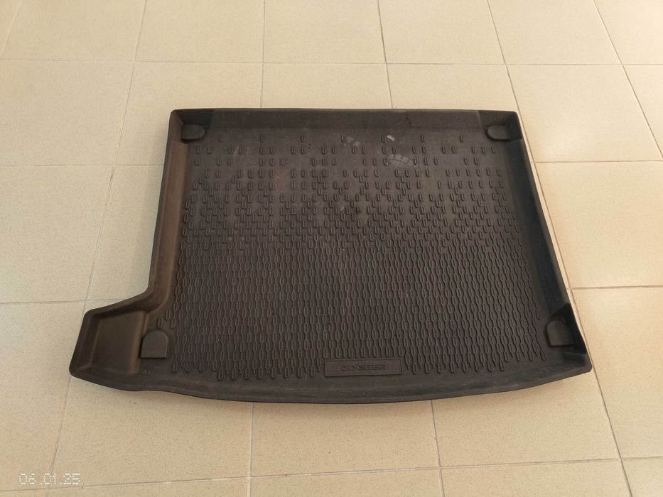 Tapete Mala Dacia Jogger