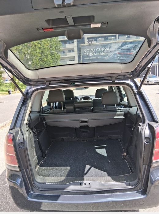 Opel - Zafira 1.9 CDTi – 120cv | 7 Lugares | Conforto e Espaço