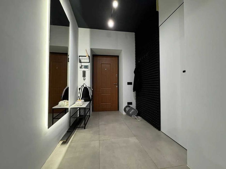 1-кім квартира з сучасним ремонтом