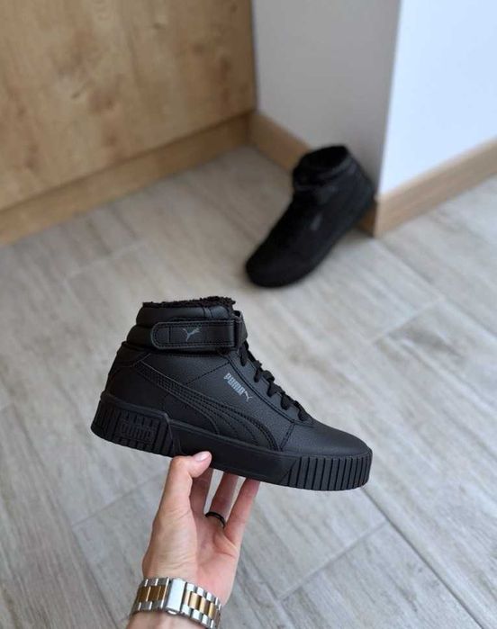 США! Теплі жіночі кросівки Puma Carina 2.0 MID 387380-01 Оригінал37-39