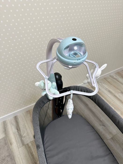 Мобіль chicco з пультом