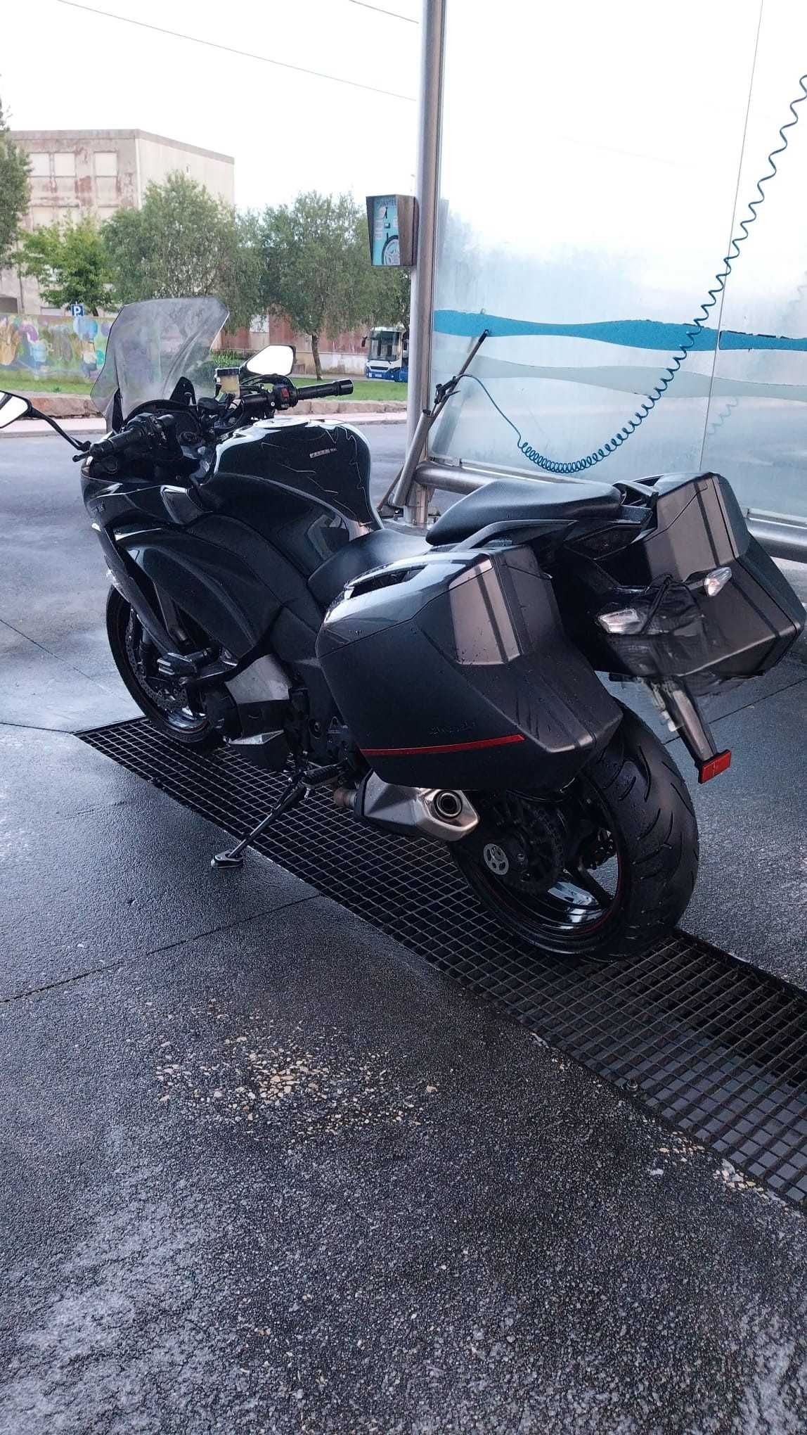 Kawasaki Z 1000 SX Tourer