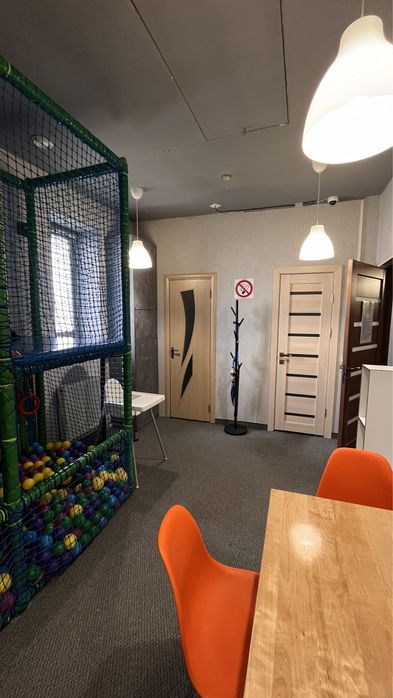 Продаж комерції (900 дол/кв) або обмін  на квартиру з доплатою