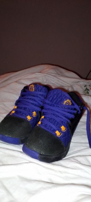 Lebron 7  (Vll) vitnes