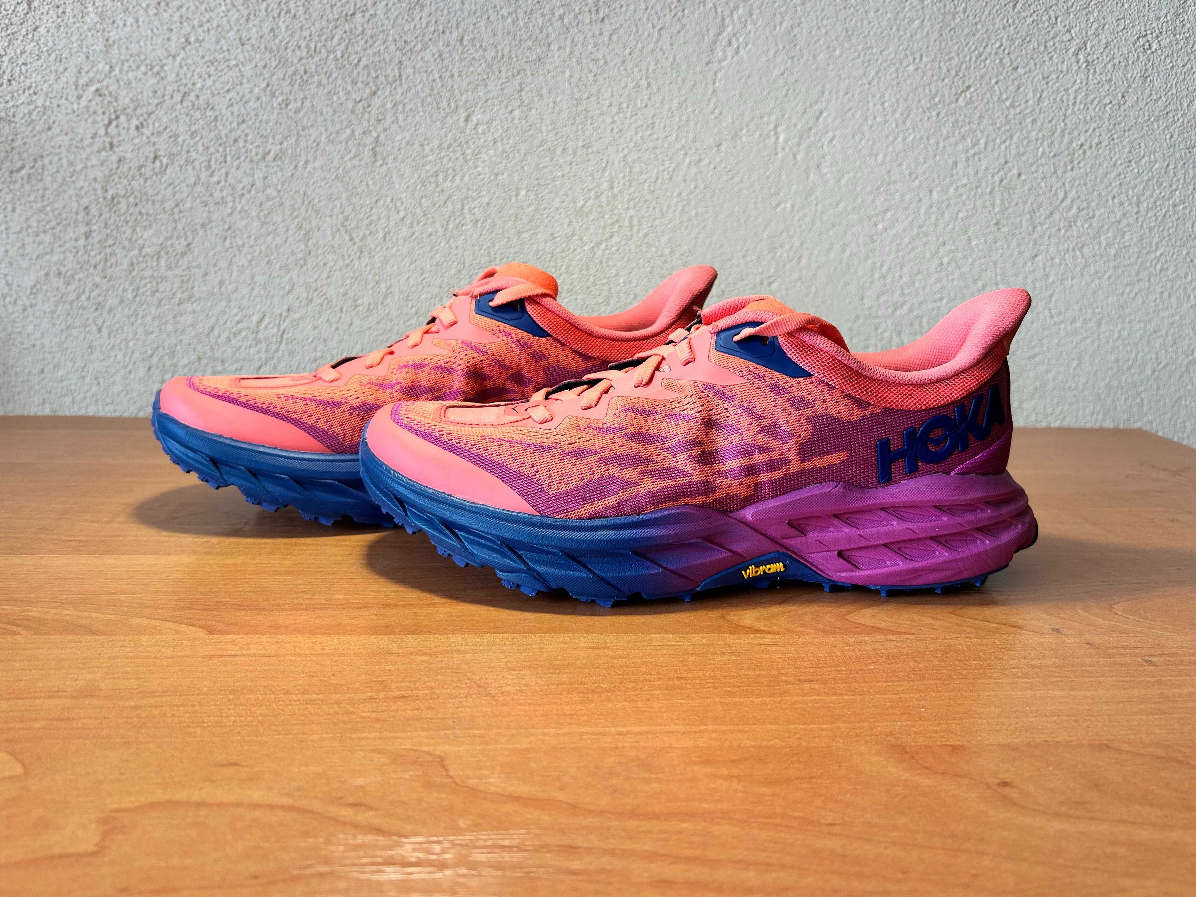 Жіночі кросівки для бігу   HOKA SPEEDGOAT 5