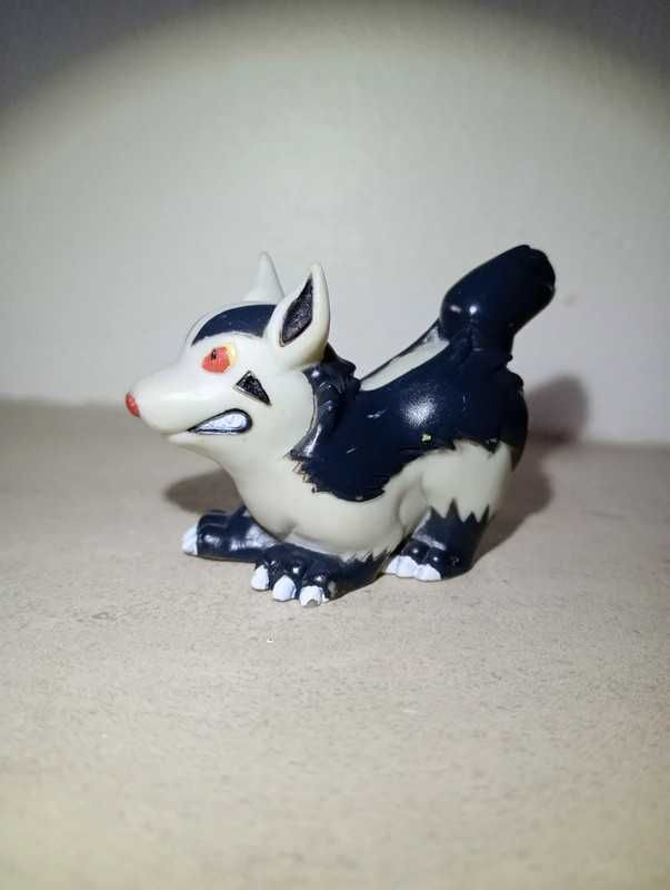 Pokémon Mightyena