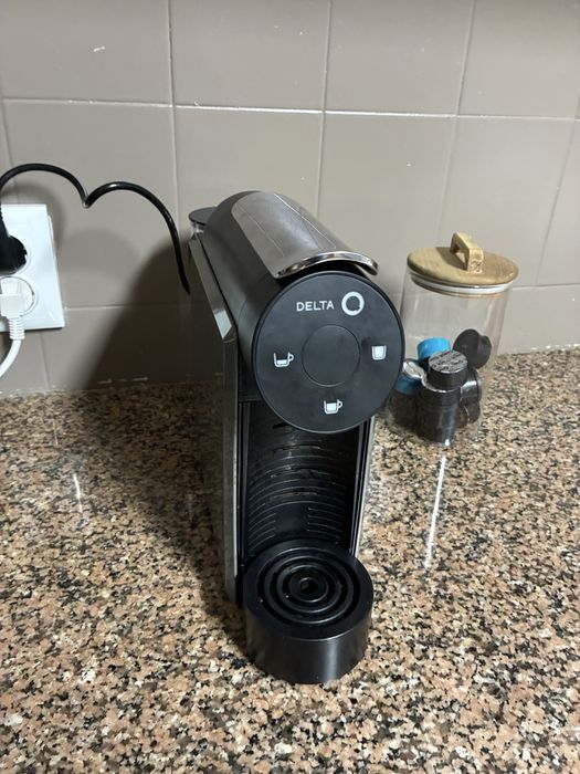 Máquina de café Delta Mini Qool
