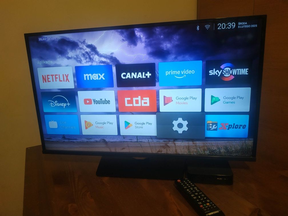 Smart TV WIFI Box 4K Android  Netflix youtube 
4K android wifi LAN

S