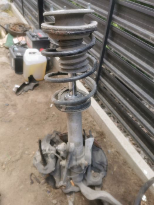 Bmw e39 amkrtyzator przod komplet