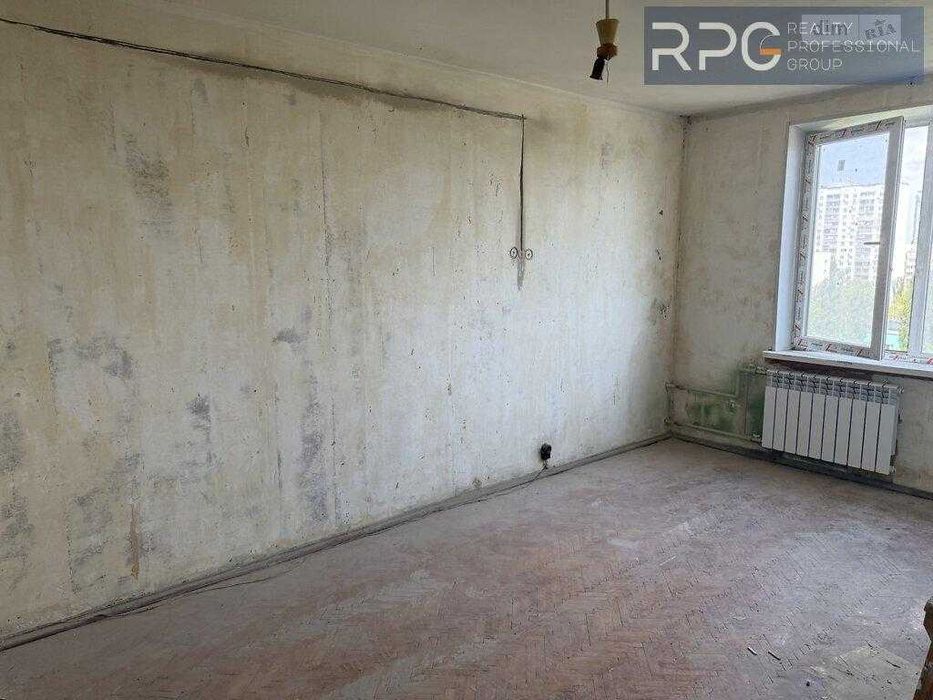 Продається 2-х кімнатна кв. Русанівська Набережна 6. Русанівка. Тк