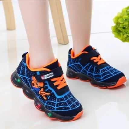 świecące buty led SPIDERMAN r. 30 GRATIS dodatkowe baterie