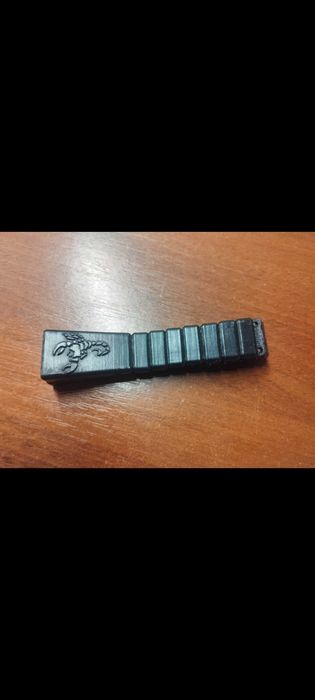 Чотки дерев'яні чорнийе