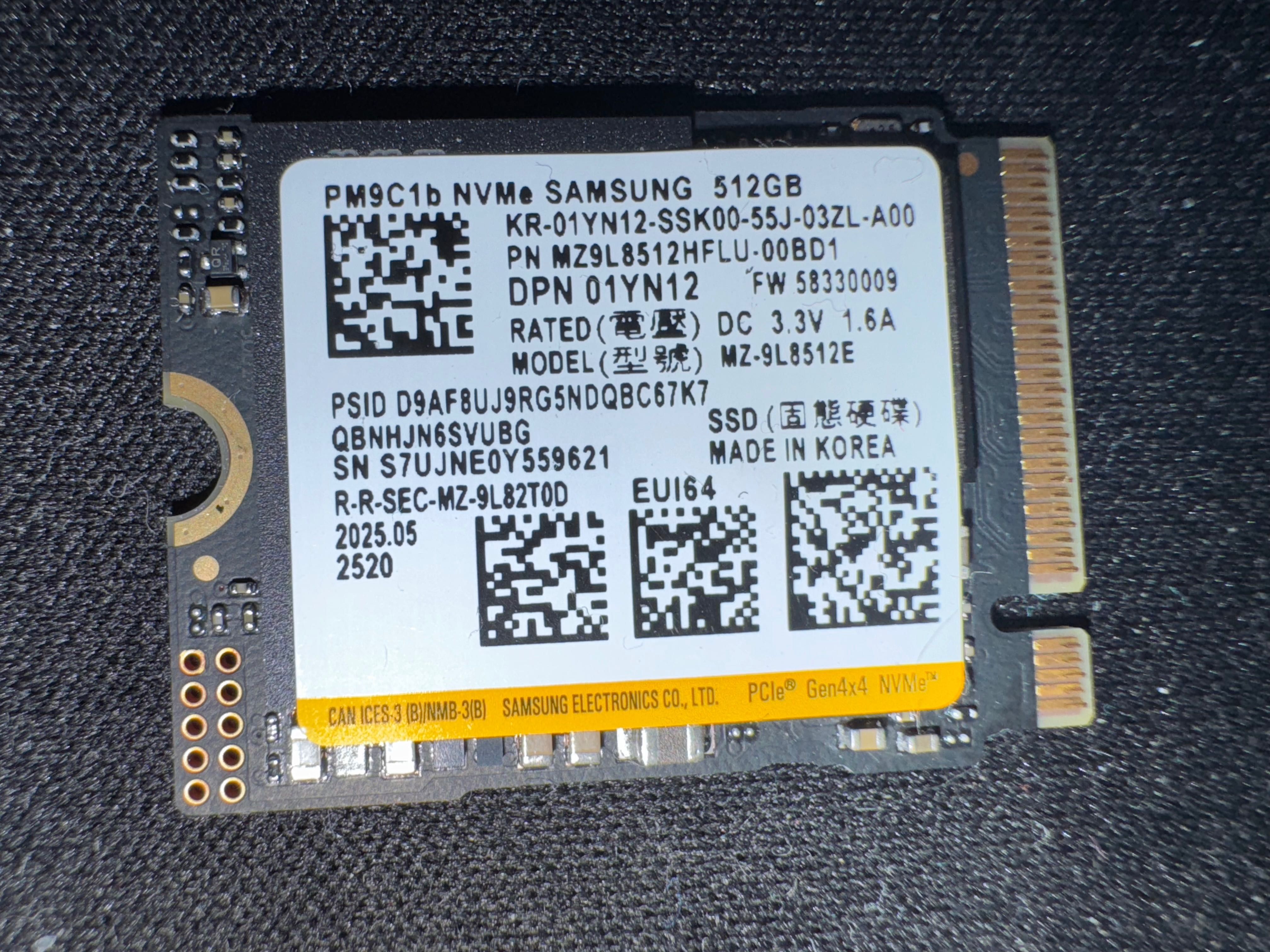 Dysk PM9C1b NVMe Samsung 512GB