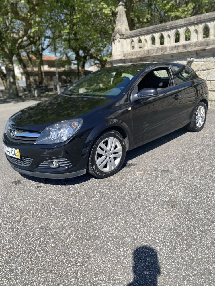 Opel astra gtc 1.3