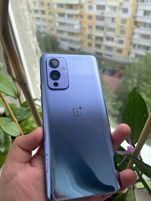 Oneplus 9 Продам