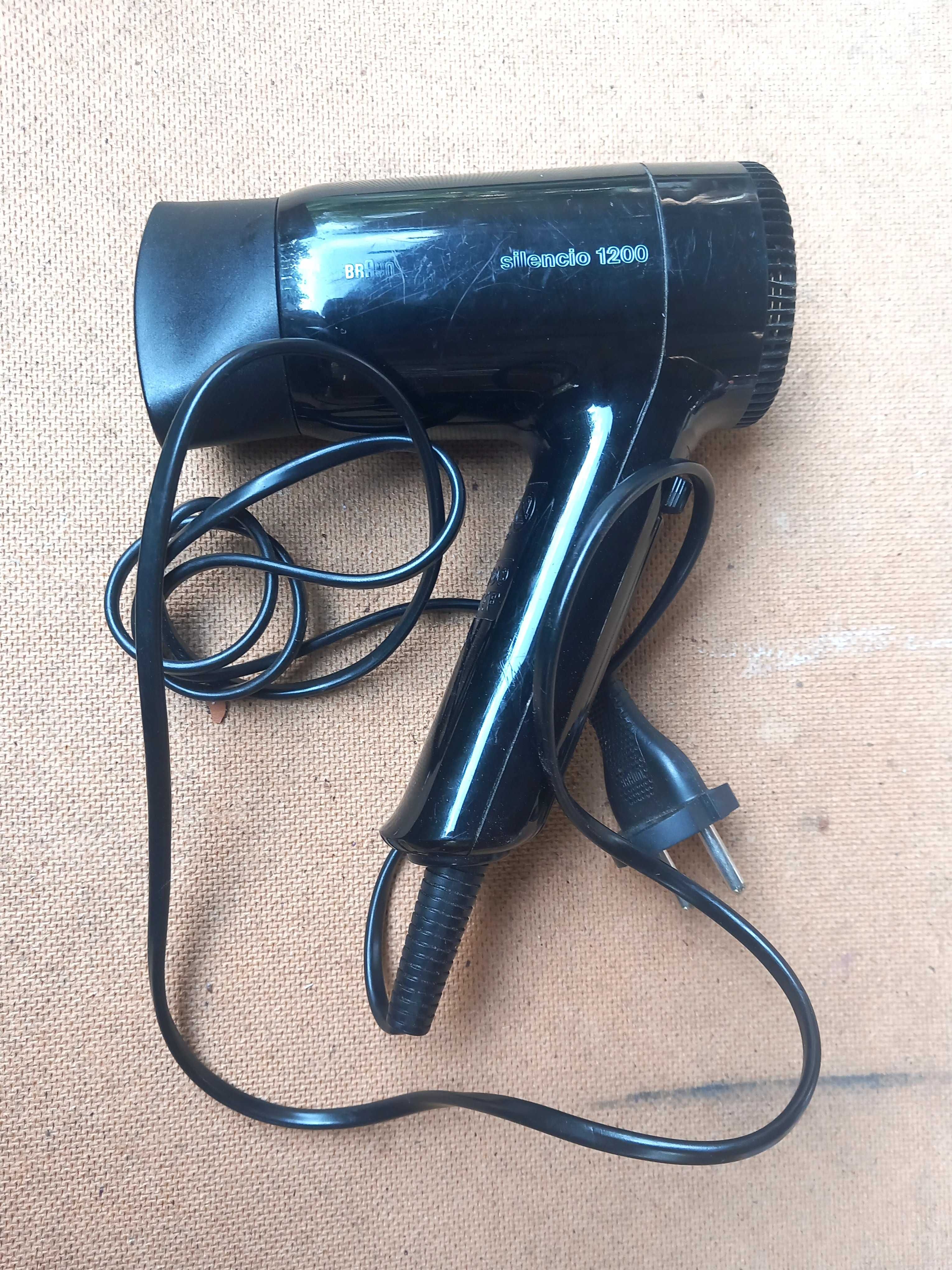 Suszarka do włosów Braun silencio 1200