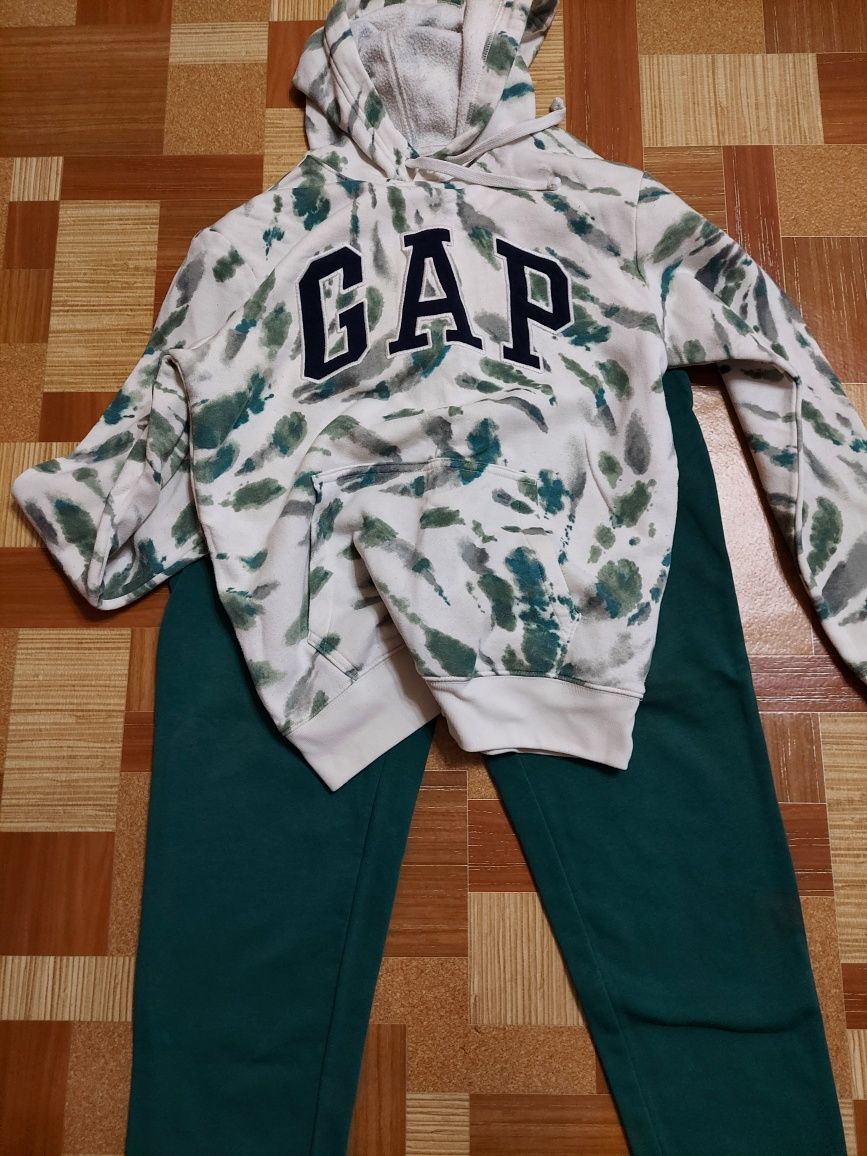 Спортивный костюм Gap