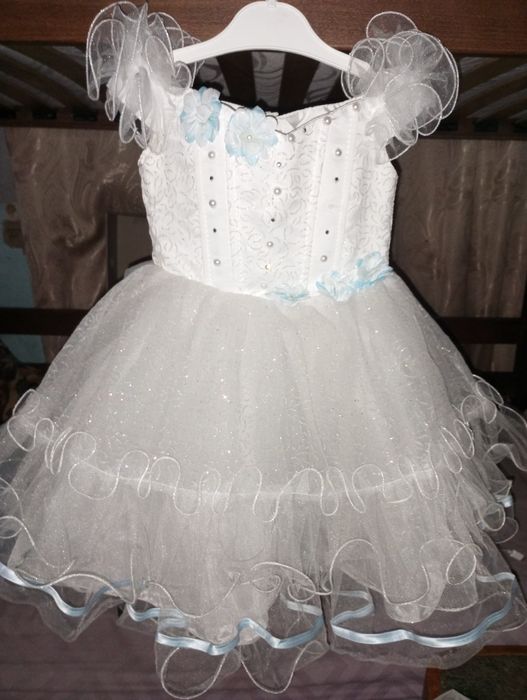 Продам новорічне плаття