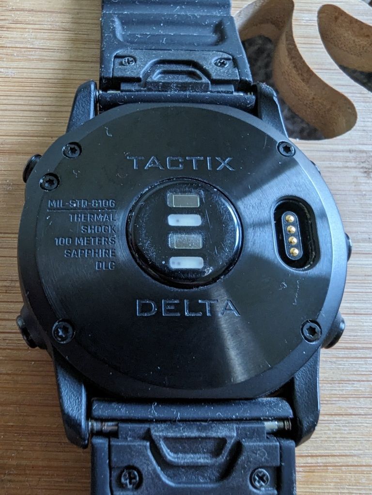 Продам Garmin Tactix Delta