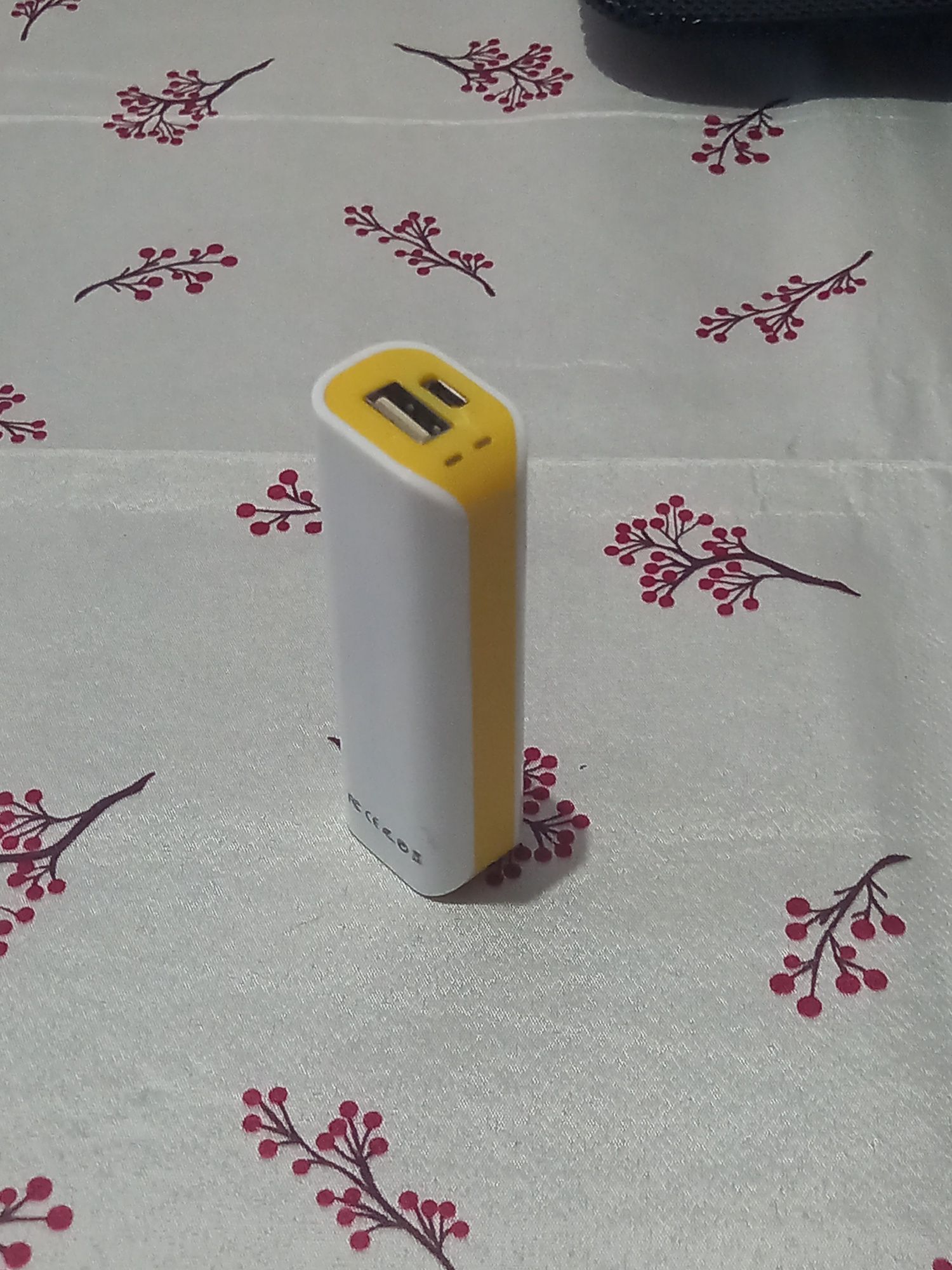 Power bank uma Entrada