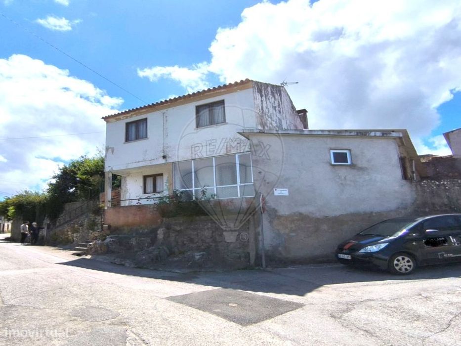 Moradia T2 para venda