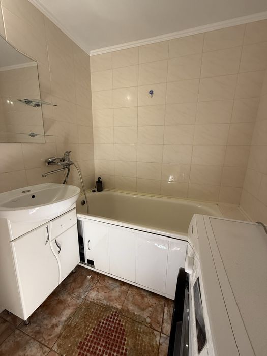 Оренда 2х кімнатна квартира на Червоної Калини