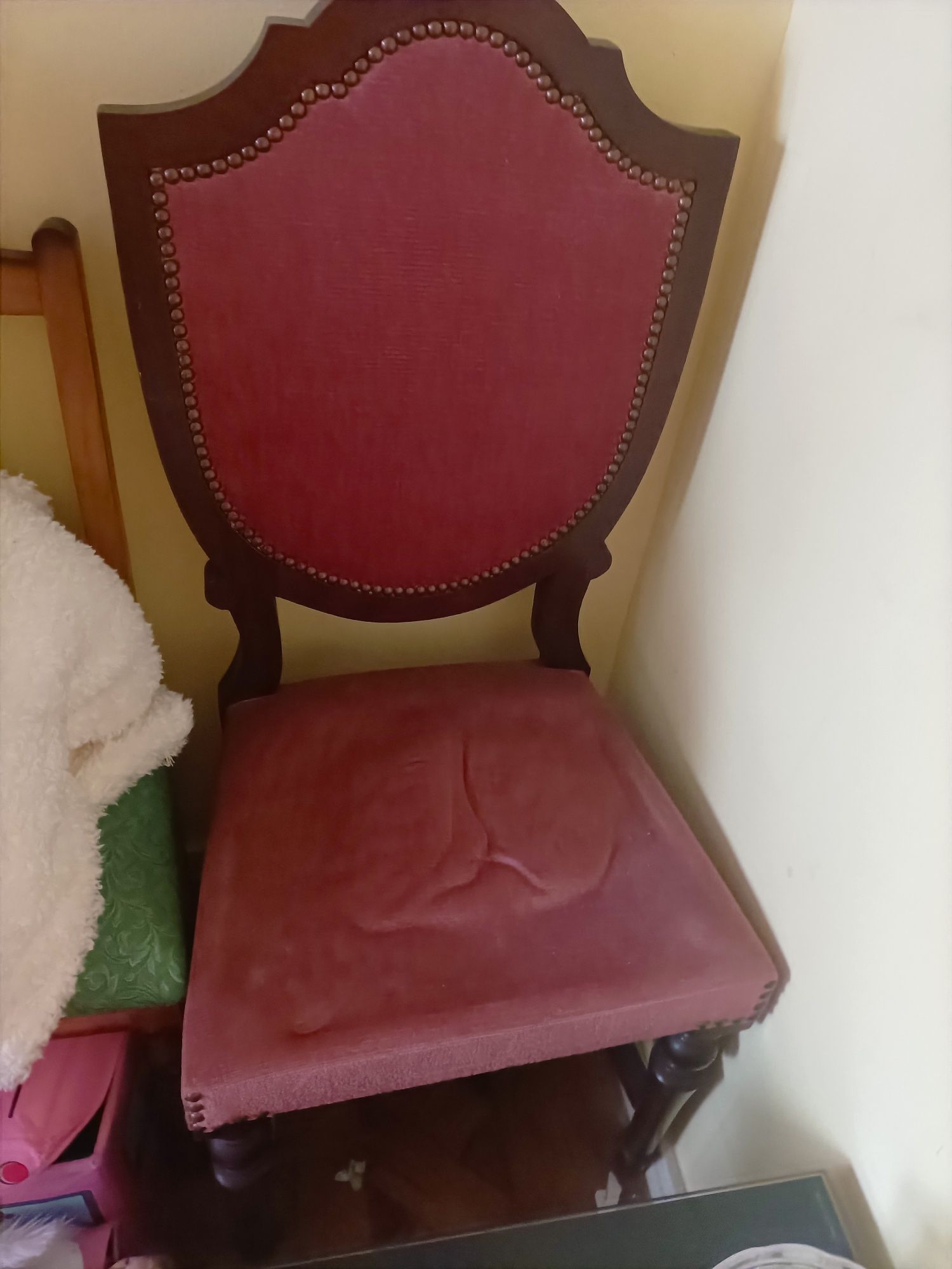 Cadeiroes antigos 10€ cada