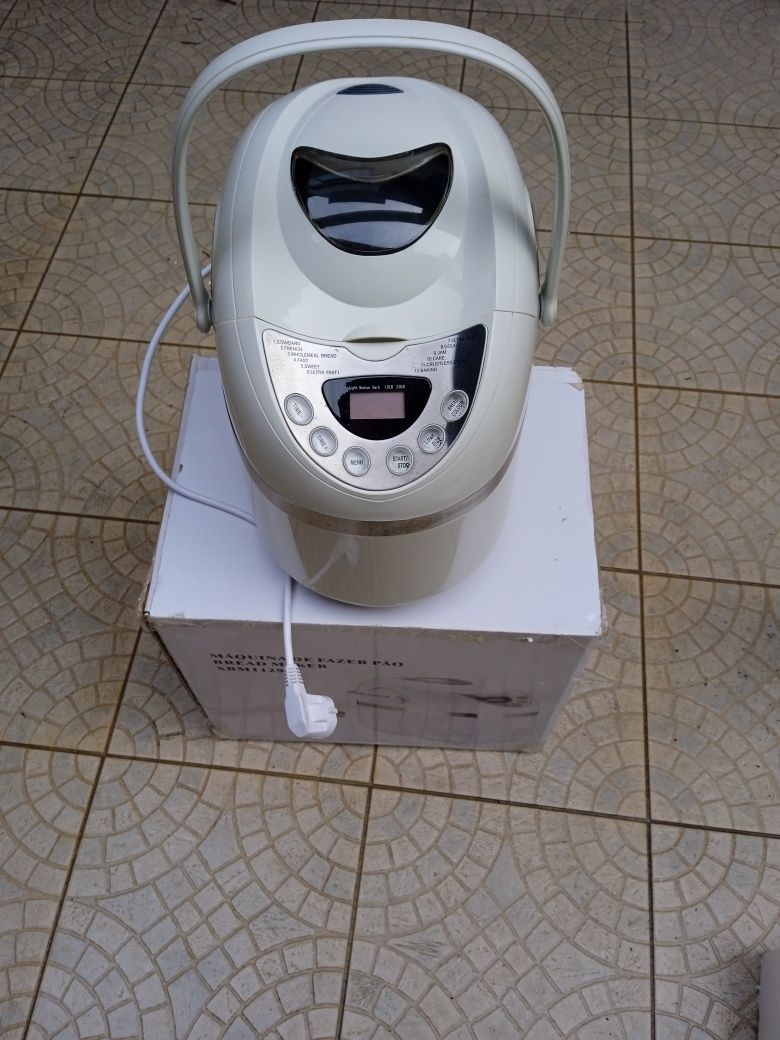 Máquina de fazer pão