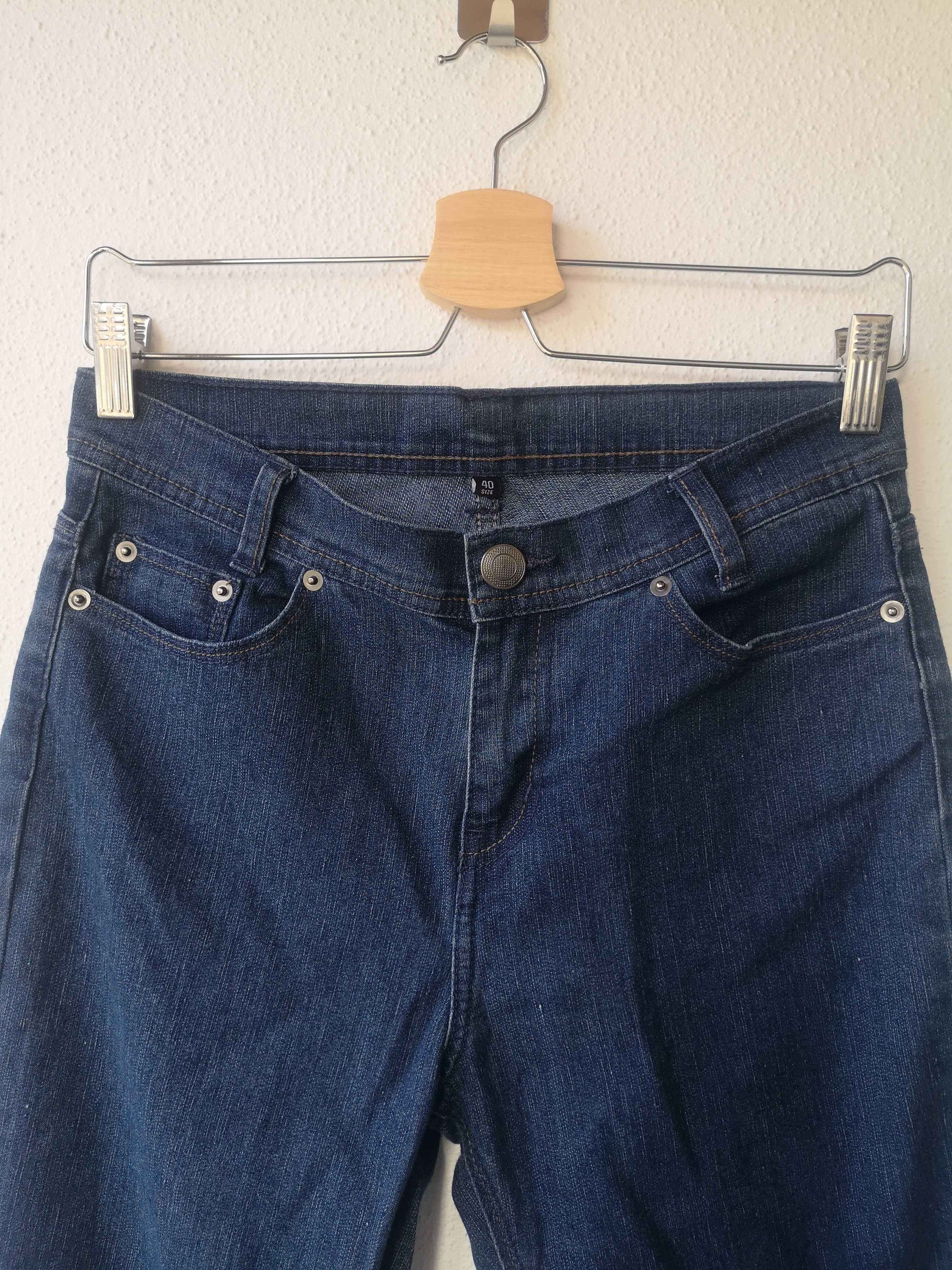 Calças de ganga / jeans