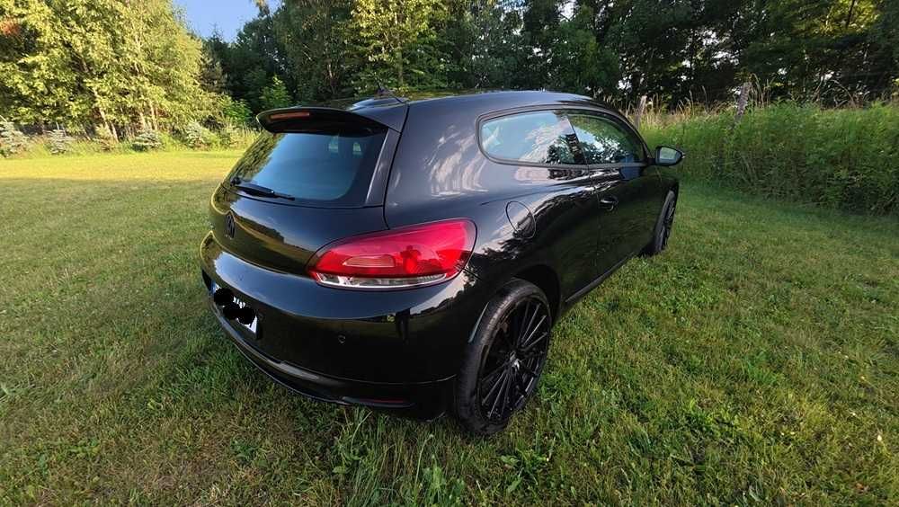 Scirocco  wart uwagi.