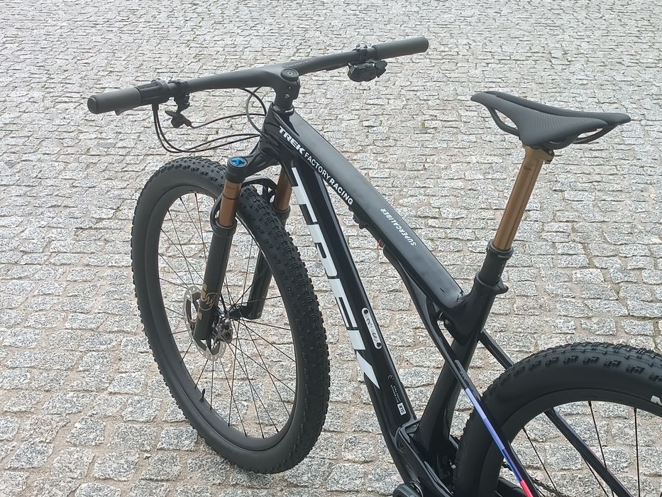 Bicicleta BTT trek Supercaliber SLR 9.9 XTR Di2 Gen 2