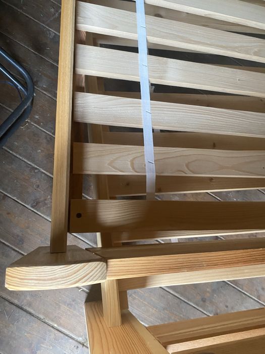 Łóżko drewniane  sosnowe  80x200